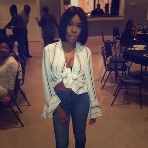 Fashion Nova Middle Tie Blouse